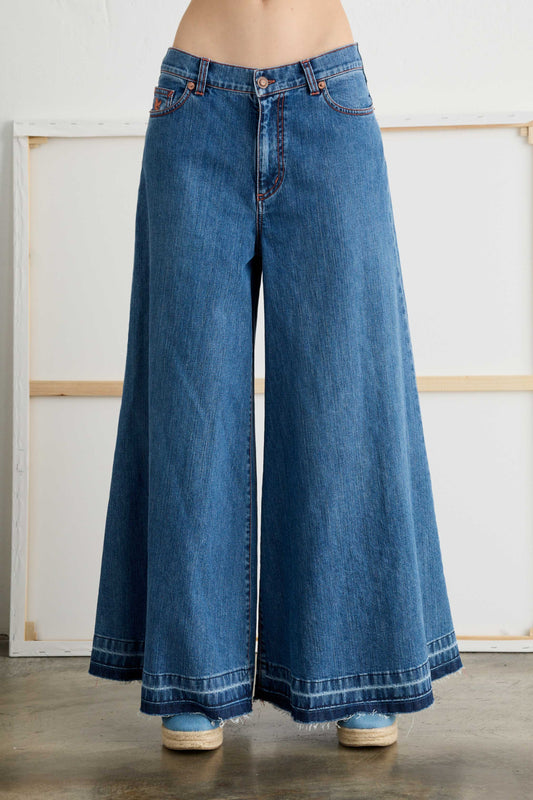 Five Pocket Wide-Leg Jeans Comfort Waist - Front